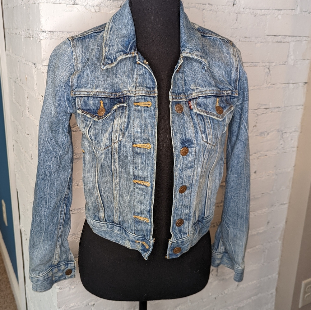 Levis cropped denim jean jacket xxs